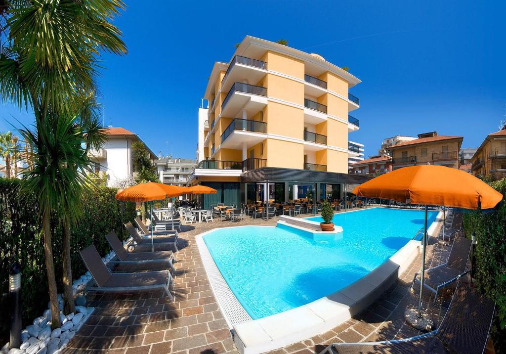 Hotel Imperial San Benedetto del Tronto Exterior foto